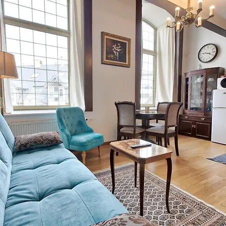 Daily - Antique Style Loft Ταλίν